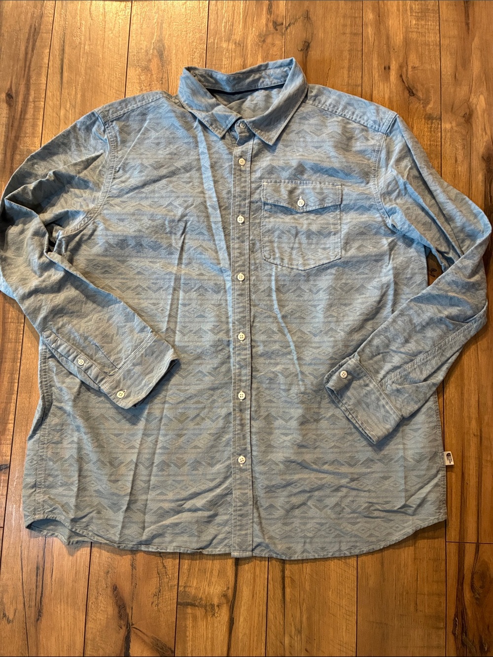 The North Face Light Blue Button-Up Shirt with Logo and 100% Cotton